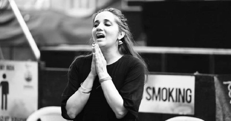 chetnaa_1 H x chetnaa_1 H x