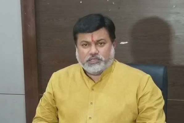 Uday Samant _1&nbsp;&nbsp;