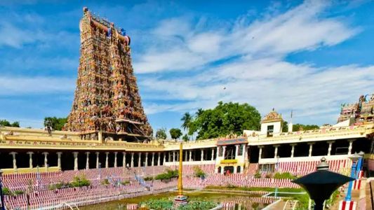हिंदू संस्कृतीची साक्ष देणारं मदुराईचं मीनाक्षी-सुंदरेश्वर मंदिर