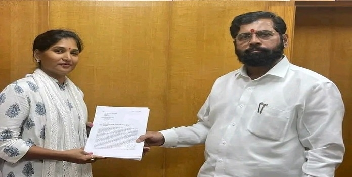 KARUNA SHARMA & EKNATH SHINDE 