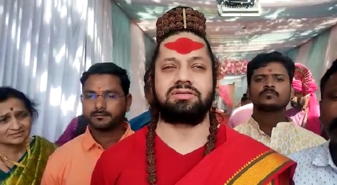 कालिचरण महाराज