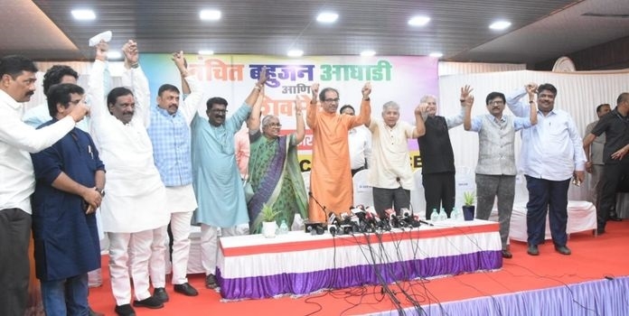  prakash ambedkar and uddhav thackeray