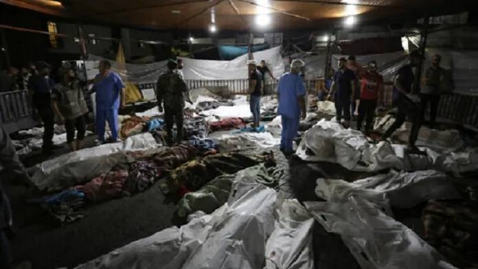 Blast kills hundreds at Gaza hospital