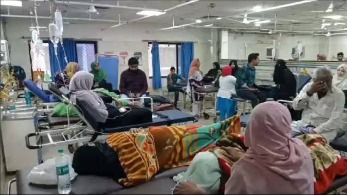 Over 300 girl students of AMU fall ill due to suspected food poisoning