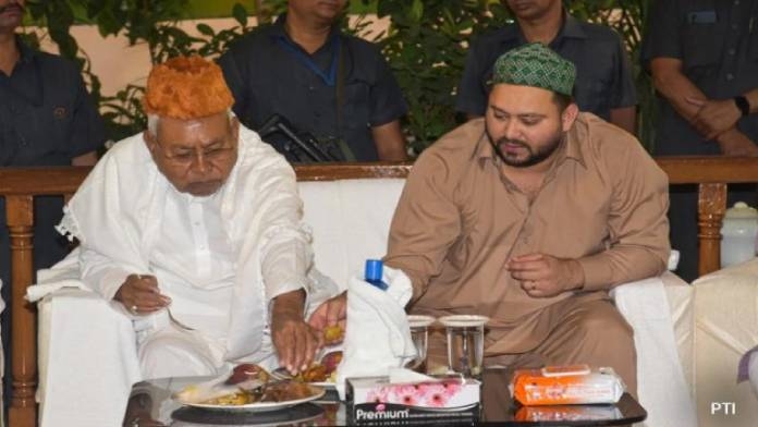 nitish-kumar-tejashwi-yadav-iftar-party