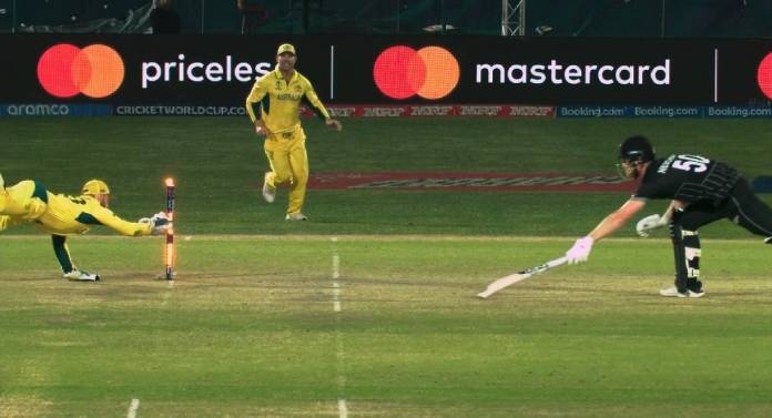 Australia Won By 4 Runs Aganist New Zealand 