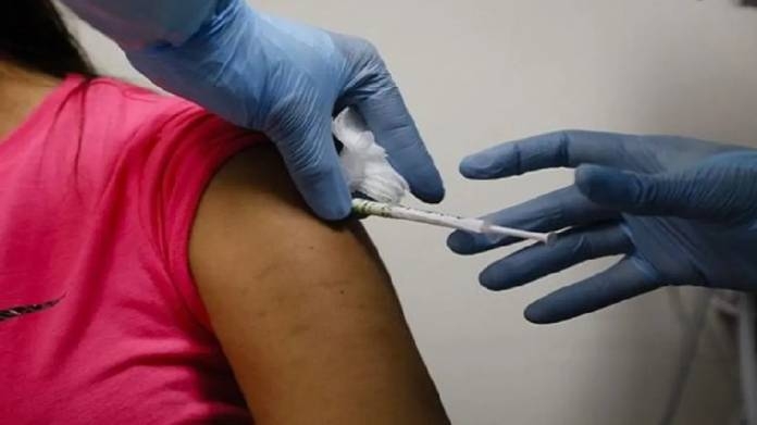 Mumbai Covid Vaccine center Colsed
