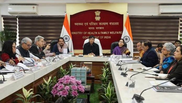 Union health minister chairs high-level meeting as Kerala reports 3 Covid deaths