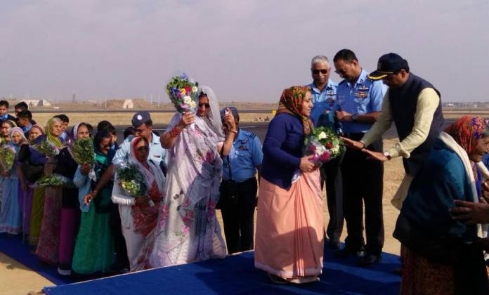 bhuj-airbase-300-women-helped-the-army-in-building-the-airstrip