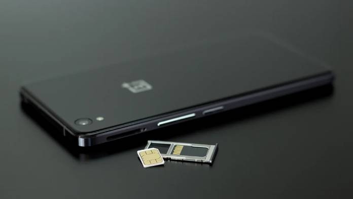 department-of-telecommunications-disconnects-over-15-lakh-mobile-numbers-issued-on-fraudulent-credentials