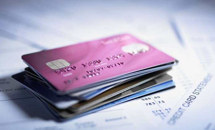 Reserve Bank Report Said Credit Cards Holders Rise