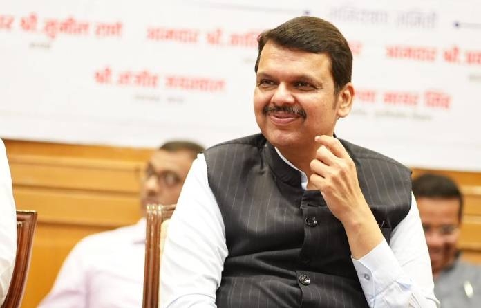 Article On Deputy CM Devendra Fadnavis Written By Praveen Dixit