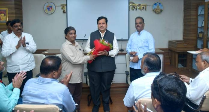 Cabinet Minister Mangal Prabhat Lodha Visited BMC Press Room