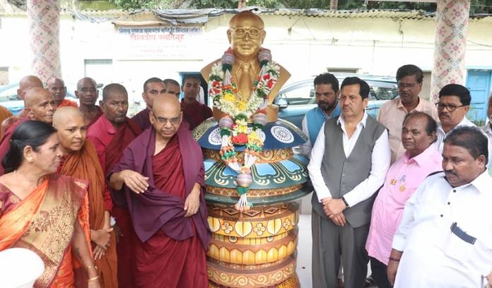 Article On Bhikkhu Sangha's United Buddhist Mission