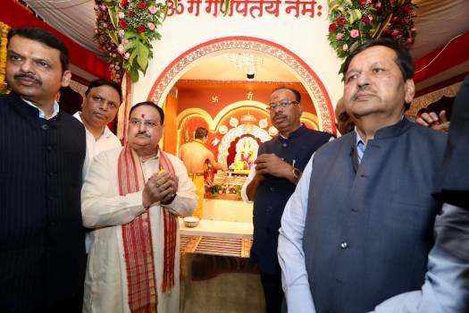 j.p. nadda ganpati darshan 