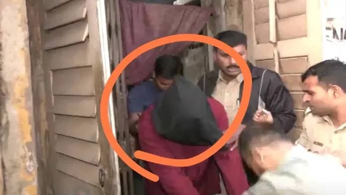 Javed Munshi arrested