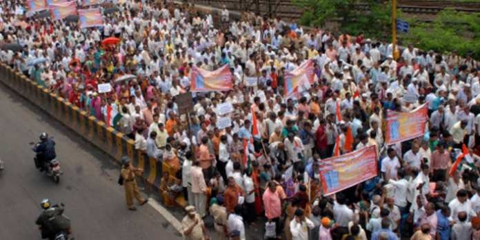 Mill Workers Morcha on Mantralaya Home 