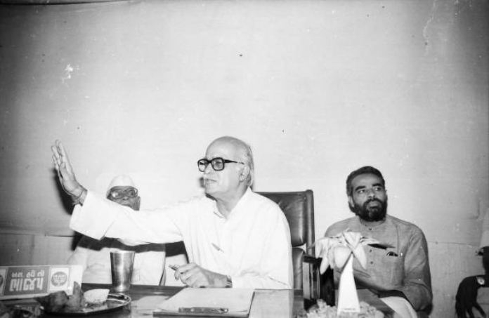Lal krishna advani (1)