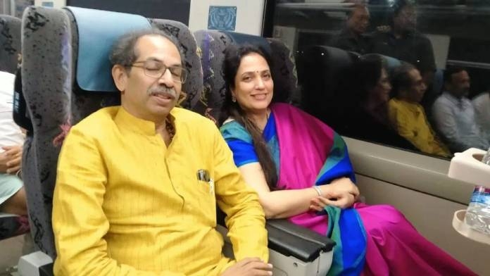UBT group chief Uddhav Thackeray Travelled by Vande Bharat Train