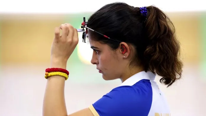 paris olympic manu bhaker air pistol