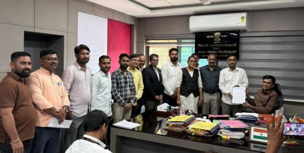 सरन्यायाधीश भूषण गवईंवर हल्ल्याचा निषेध - सामाजिक संघटनांकडून जिल्हाधिकाऱ्यांना निवेदन