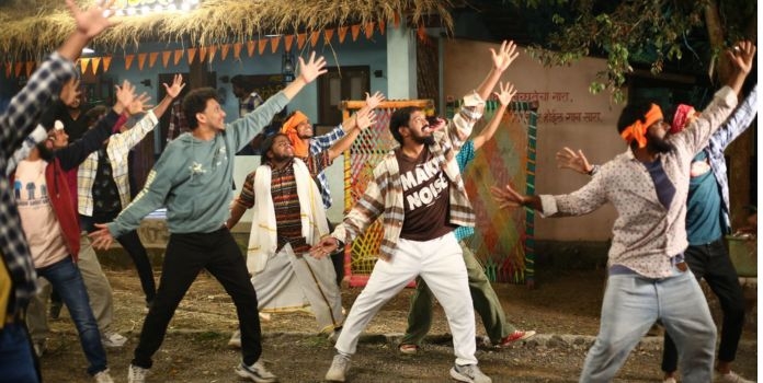 Por Badnaam  The Viral Marathi Friendship Anthem Crosses 1 Million Views in Just 8 Hours