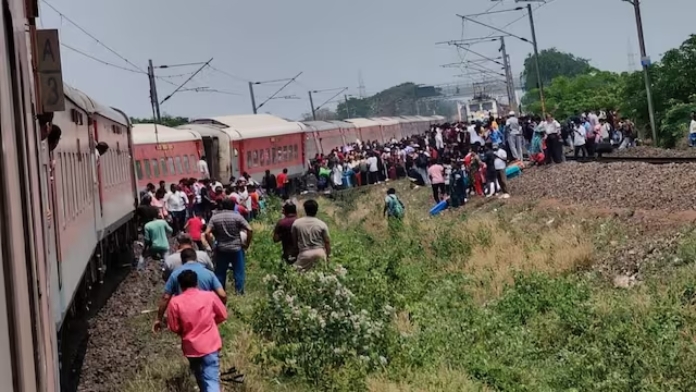 Kamakhya Express Accident 11 coaches derail 