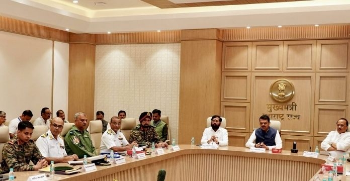 government meeting with defense forces