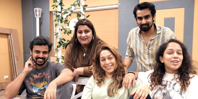 ek Tichi Gosht marathi Theater play