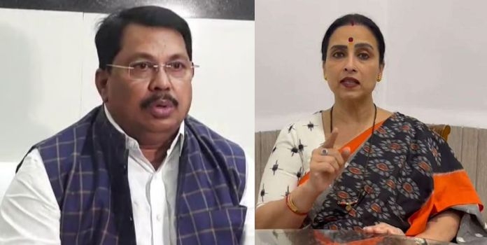 Vijay Wadettivar & Chitra Wagh