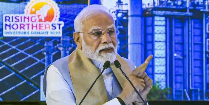 ऊर्जा आणि सेमीकंडक्टर क्षेत्रासाठी ईशान्य भारत केंद्रस्थान – पंतप्रधान नरेंद्र मोदी