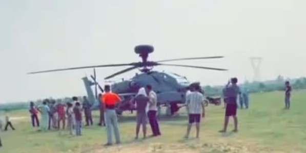 पठाणकोट येथे हवाई दलाच्या हेलिकॉप्टरचे आपत्कालीन लँडिंग! काय आहे कारण?