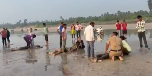 रायगडमध्ये मोठी दुर्घटना! दिवेआगर समुद्रात पुण्यातील ८ पर्यटकांचा बुडून मृत्यू