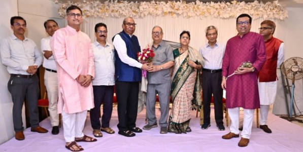 शांताराम गोवळकर यांचा सहस्रचंद्र दर्शन सोहळा संपन्न