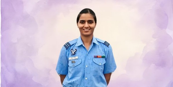 लढाऊ विमानांची ‘अधीश्री’