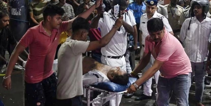  Kolkata Durga Puja Stampede