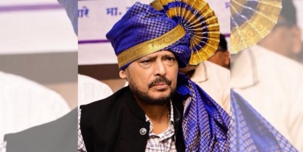 सुनील खांबे यांच्या निधनाने आंबेडकरी चळवळीचा लढाऊ कार्यकर्ता हरपला - केंद्रीय राज्यमंत्री रामदास आठवले