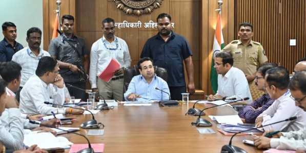 मच्छीमारांना नुकसानभरपाई, शेतकऱ्यांना गाळाचा लाभ देण्यावर भर; मंत्री नितेश राणे यांचे अहिल्यानगर येथे निर्देश