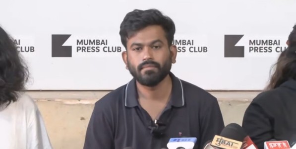 ‘पॅकअप’ करण्याची वेळ झाली... दीपक्या ब्रो!!!