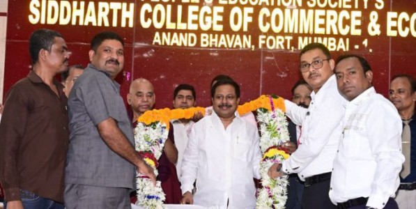 पीपल्सच्या परिवर्तनाचे कार्य अधिक व्यापक करण्यासाठी प्रयत्नशील; विधानसभा उपाध्यक्ष अण्णा बनसोडे