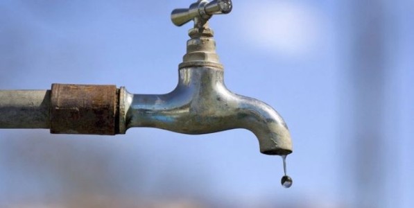 राज्यात १० टक्के पाणीकपात लागू; दुष्काळ निवारण उपाययोजना मंत्रिमंडळ उपसमिती बैठकीत निर्णय