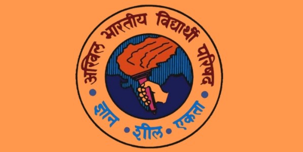 सोमय्या महाविद्यालयात अभाविपच्या सदस्यता अभियानाला उत्स्फूर्त प्रतिसाद; ४ हजार ७२६ विद्यार्थ्यांनी स्वीकारली सदस्यता!