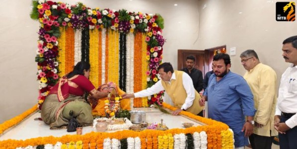 मानखुर्दमधील रेणुकादेवीचे मंदिर धार्मिकतेसोबतच सामाजिक उत्थानाचेही प्रेरणा केंद्र : मंगल प्रभात लोढा