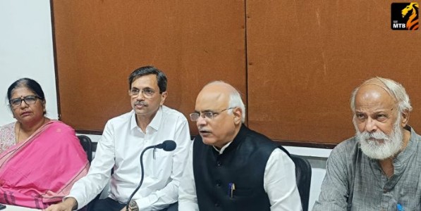 Asiatic Tomorrow : एशियाटिकच्या निवडणूकीसाठी सदस्यांची उच्च न्यायालयात धाव!