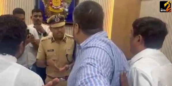 Rohit Pawar: मरीन ड्राइव्ह पोलीस ठाण्यात रोहित पवारांचा ठिय्या इशारा! डीजीसीए विरोधात तक्रारीवरून पोलिसांशी...