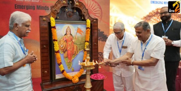 Dattatreya Hosabale : भूमी, तिला मातृभूमी मानणारे लोक आणि त्यांच्या अंगी असलेली संस्कृती या तीन घटकांनी राष्ट्राची ओळख ठरते