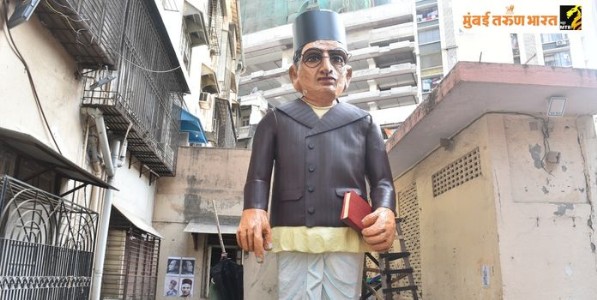 गिरगावातील शोभायात्रेत ठरणार आकर्षणाचा केंद्रबिंदू; कागदापासून साकारली स्वातंत्र्यवीर सावरकरांची भव्य प्रतिमा