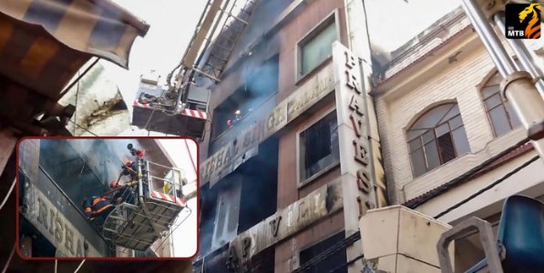 Delhi fire accident: दिल्लीतील पालम मेट्रो स्टेशन परिसरात भीषण आग, ३ चिमुकल्यांसह ७ जणांचा जळून मृत्यू