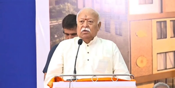 Mohan Bhagwat: जगात सुरु असलेली युद्धं थांबवण्याची क्षमता भारताकडे : सरसंघचालक डॉ. मोहनजी भागवत