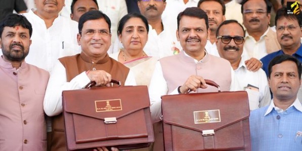 ‘अर्थ’सूत्र विकसित महाराष्ट्राचे!